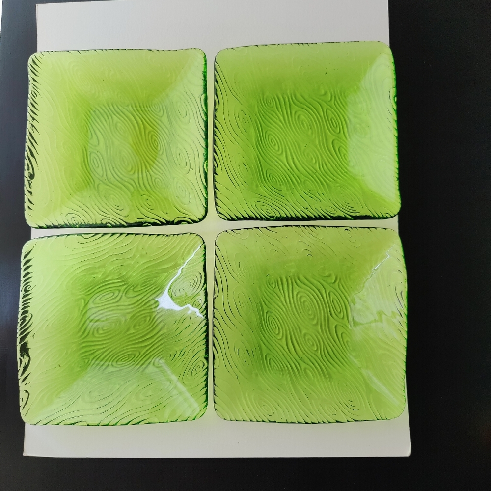 4 Lime 🍋‍🟩 Green Textured Glass Dessert Plates | Crate & Barrel